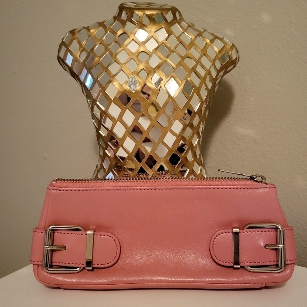 Banana Republic | Leather Clutch